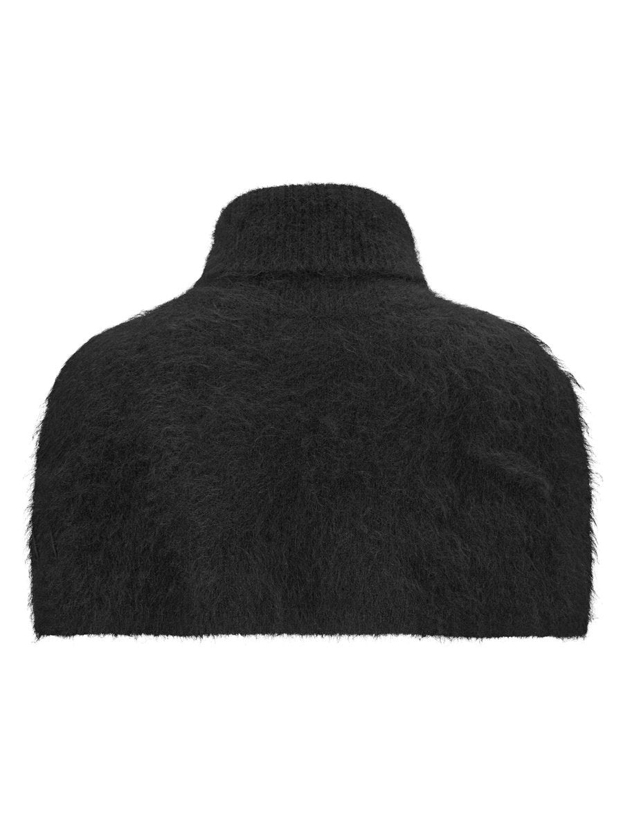 Sylvia chunky neck-black