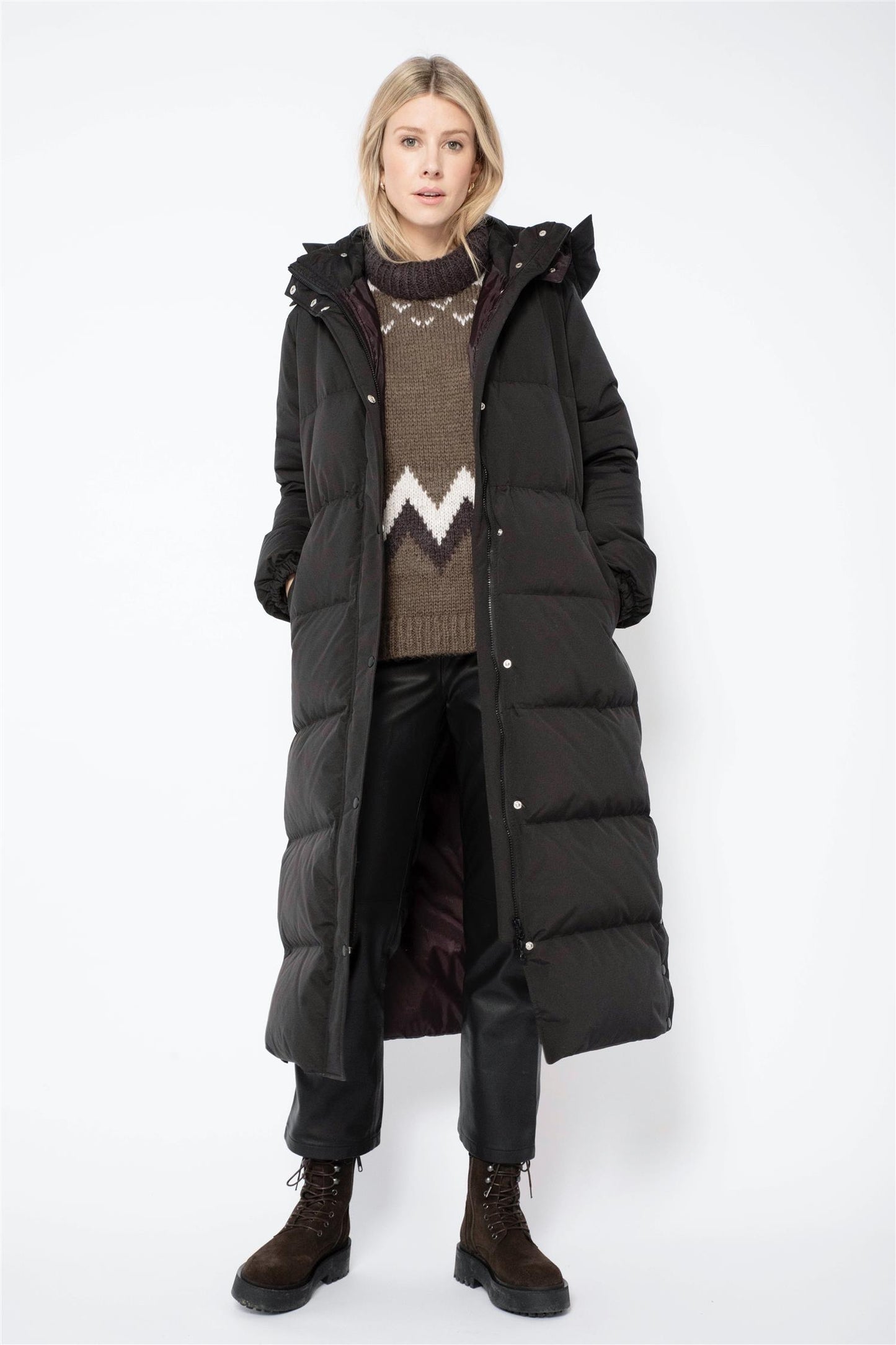 Kilimanjaro Down Coat-black