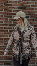 Sally-taupe