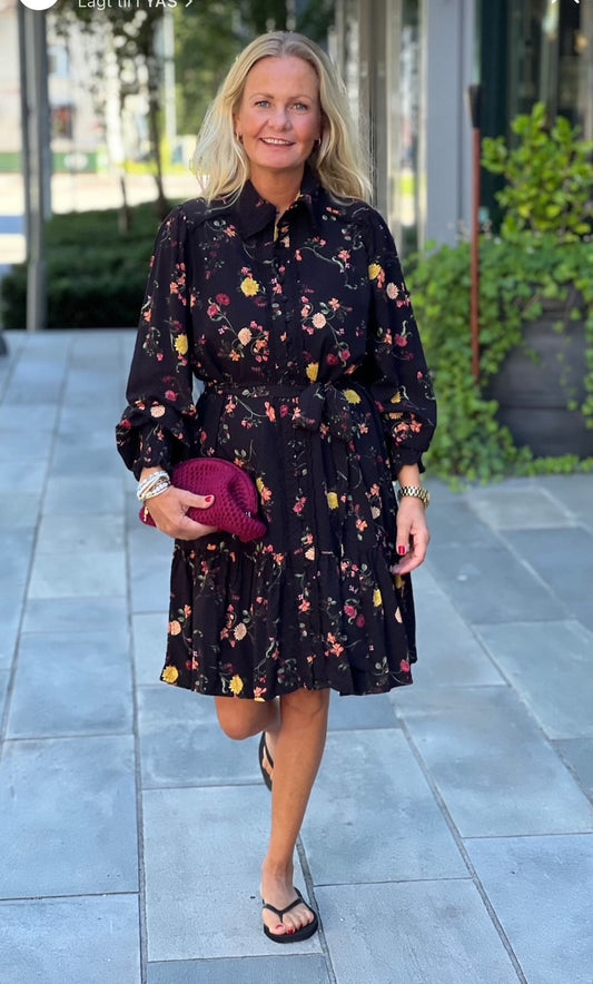 Yastilera LS Shirt dress -black