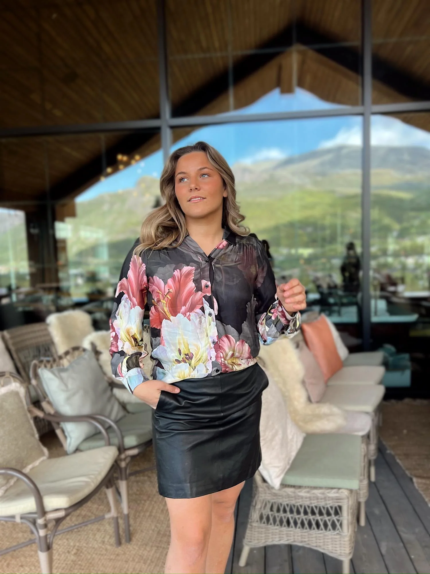 Blouse print-passion black