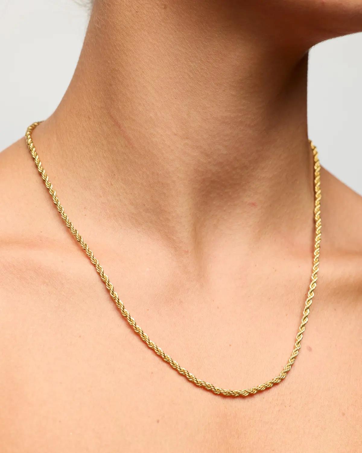 The Medium Necklace