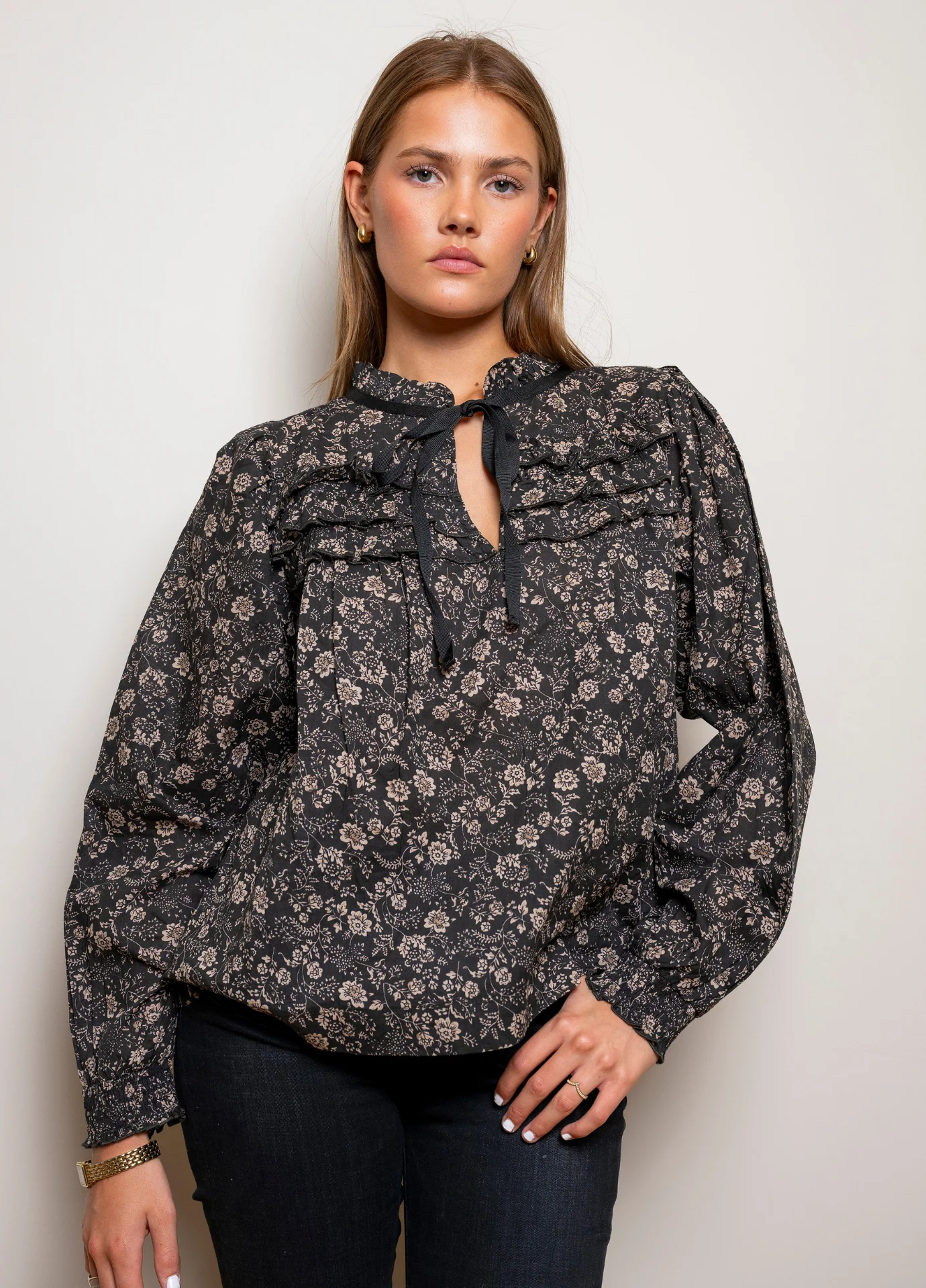 Yuvi Top Beige Botanic