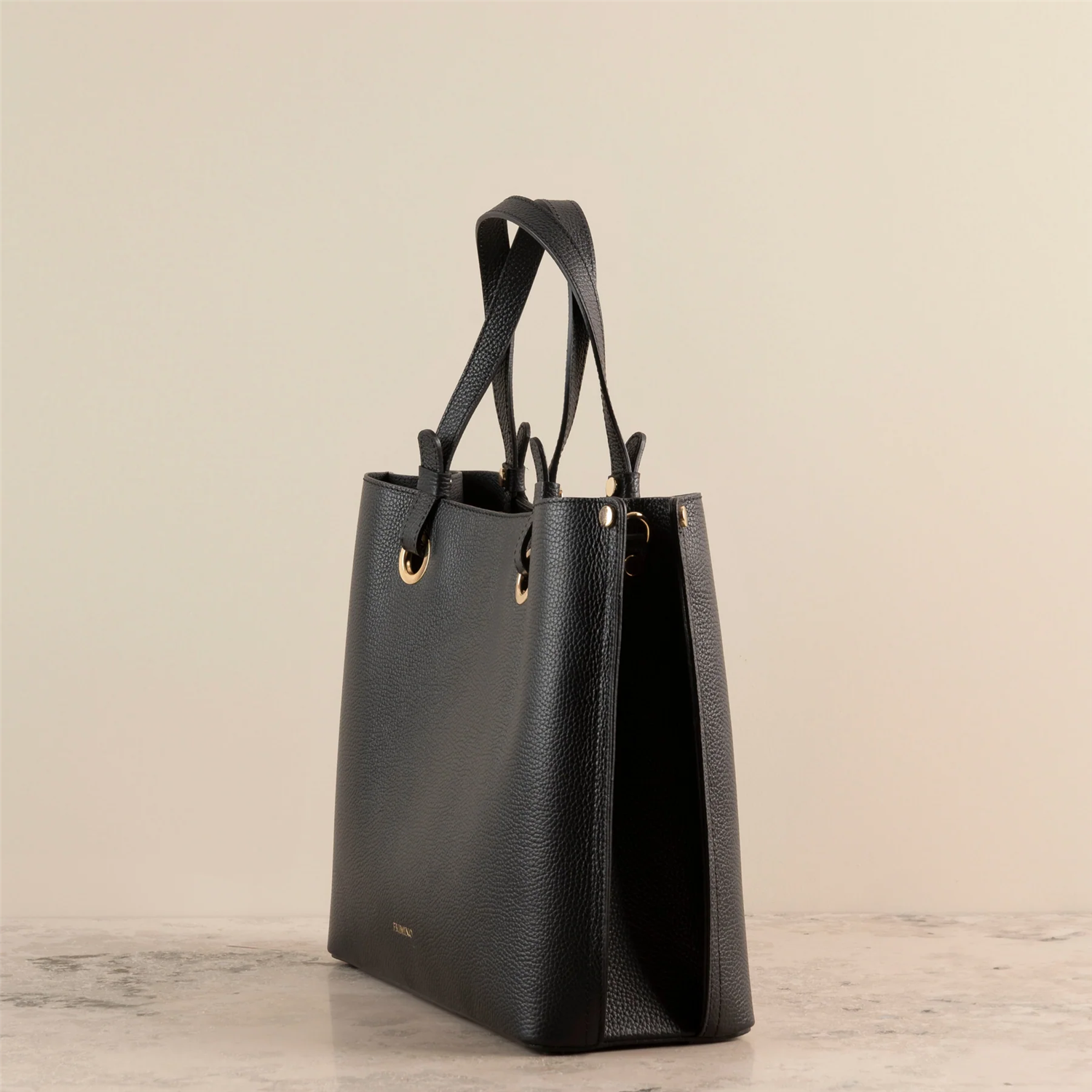 Bianca work black