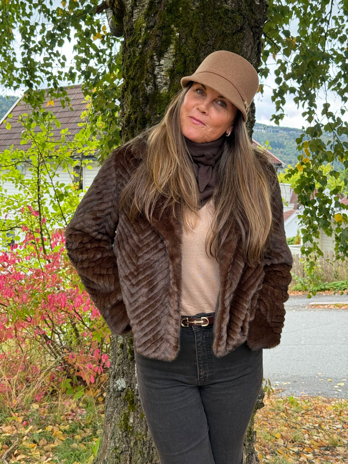 Alexandra fuskepels jakke kort-sjoko