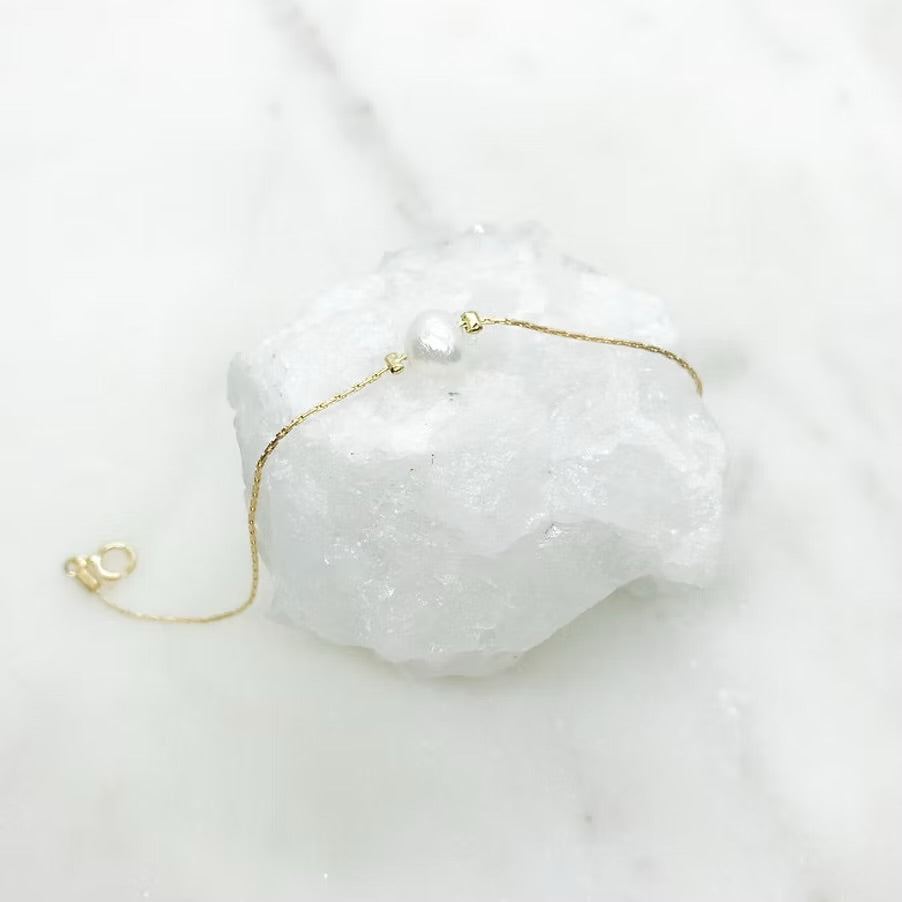 Stunning pearl bracelet