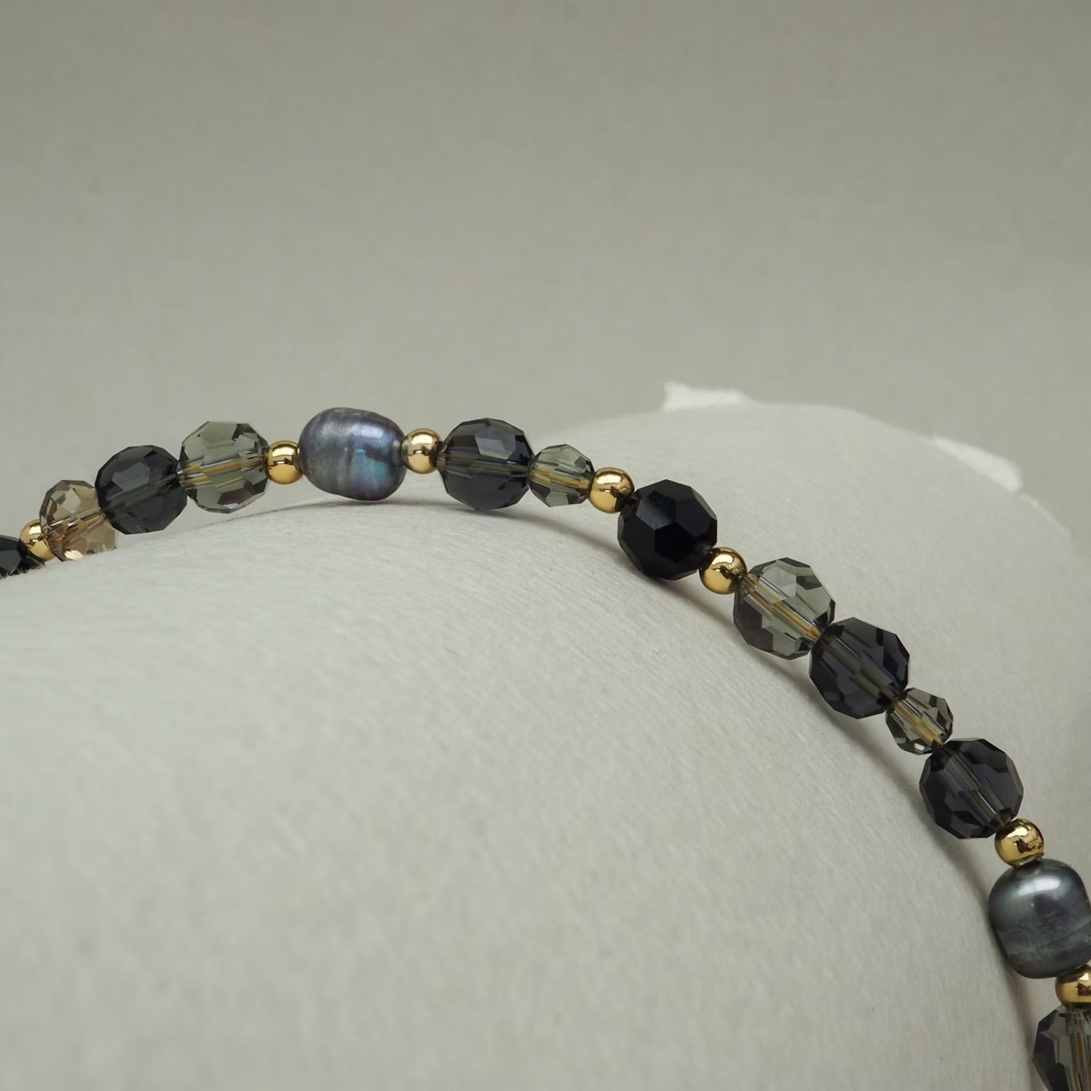 Frosting noir bracelet