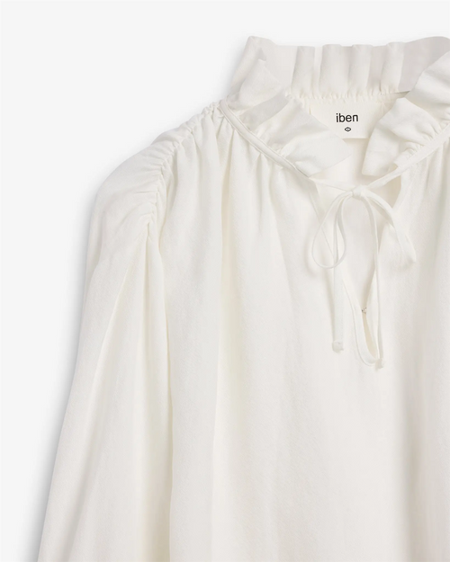 Brooke blouse-offwhite