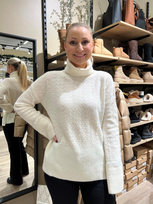 Sara wool sweater -cream