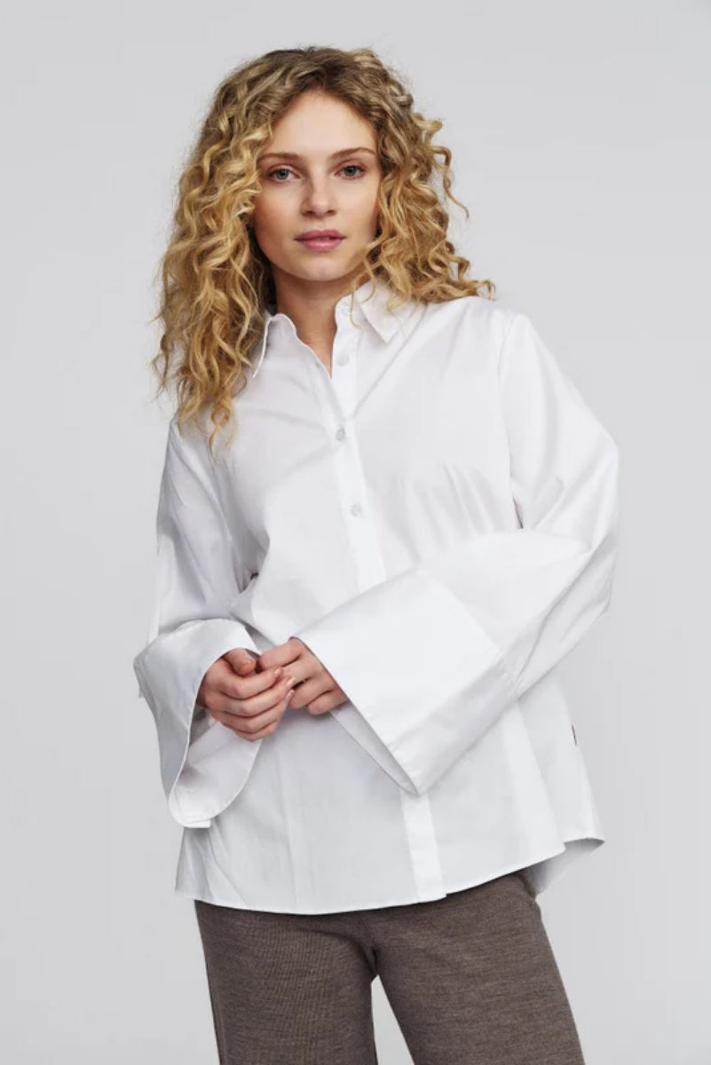 Victoria shirt-white