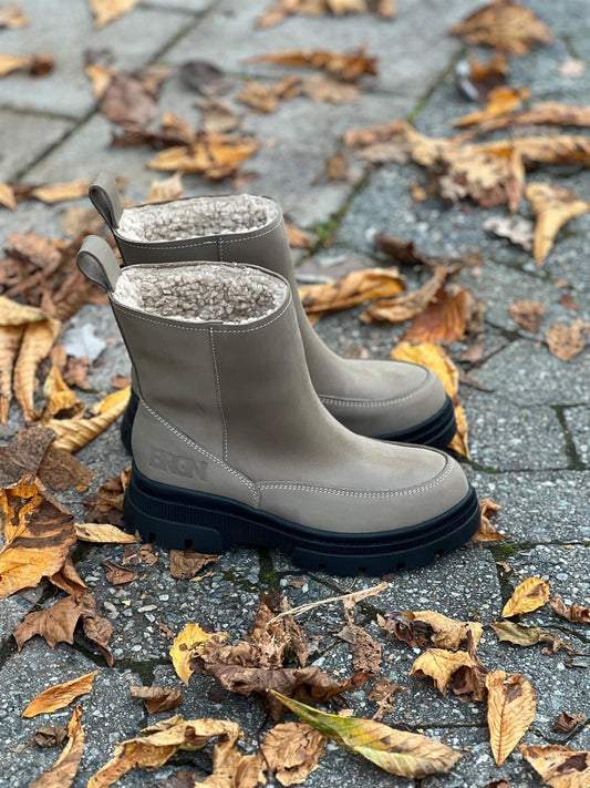 Pile Slip-In Boots-Camel